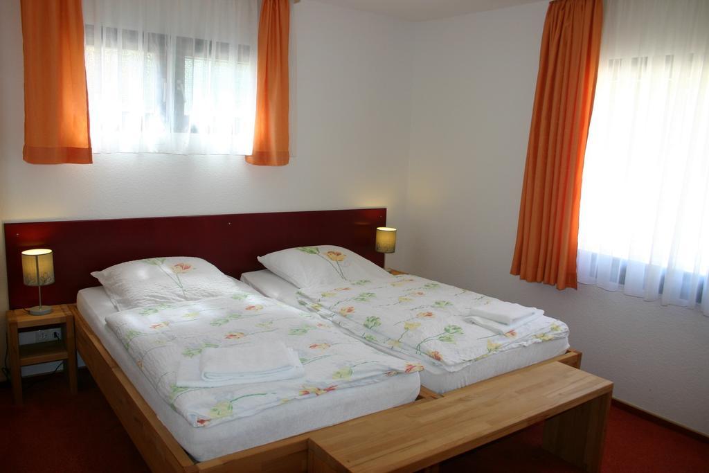 Hotel Haus Am Eberbach à Stadtoldendorf Chambre photo